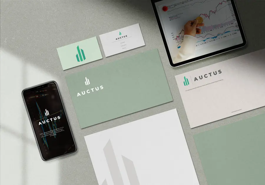 Papelería y aplicaciones de la marca Auctus